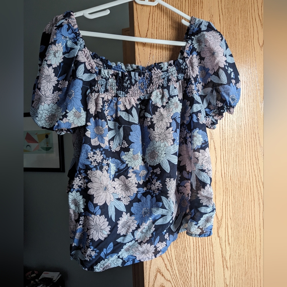 J Crew floral puff sleeve blouse